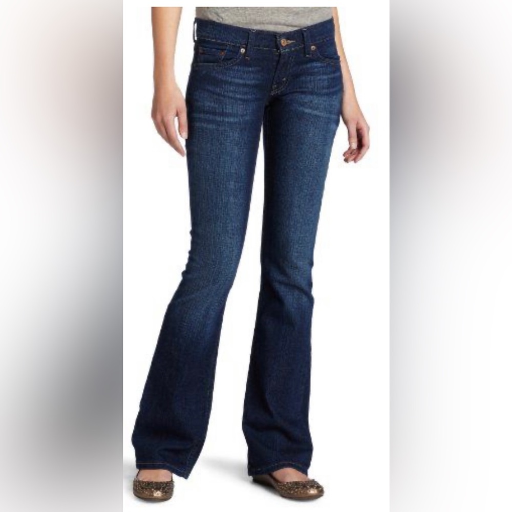 Levi 524 Bootcut Jeans